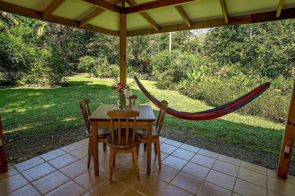 Finca Chica Lodge & Villas Puerto Viejo de Talamanca Bagian luar foto